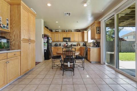 2351 S Mills Ave, Lodi, CA 95242 photo 14