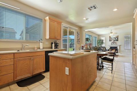 2351 S Mills Ave, Lodi, CA 95242 photo 18