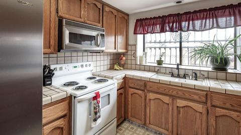 116 N Emerald Ave, Modesto, CA 95351 photo 10