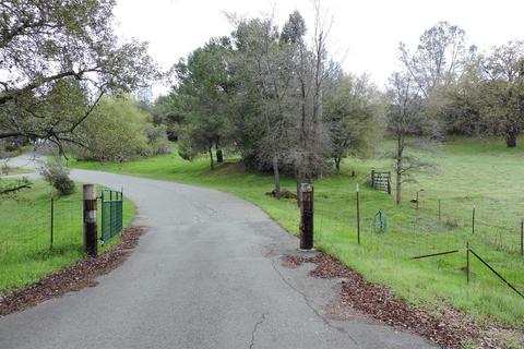 16675 Butte Mountain Rd, Jackson, CA 95642 photo 2