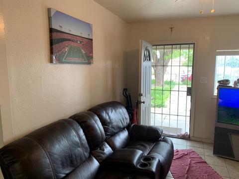 1017 Atlantic Dr, Modesto, CA 95358 photo 3