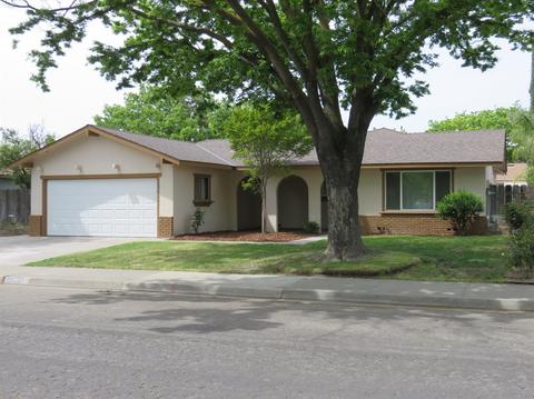 3113 Pembroke Dr, Modesto, CA 95350 photo 2