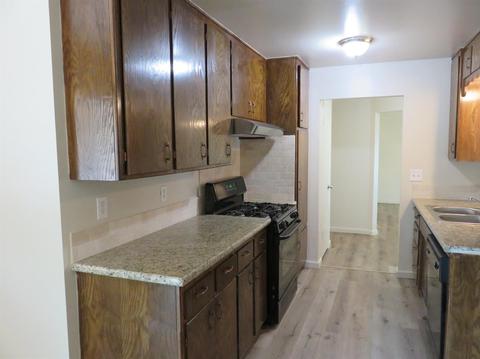 3113 Pembroke Dr, Modesto, CA 95350 photo 17