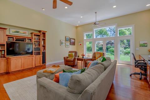 27471 Oakside Dr, Davis, CA 95618 photo 10