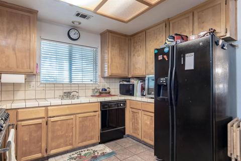 1328 Vanessa Ct, Ceres, CA 95307 photo 12