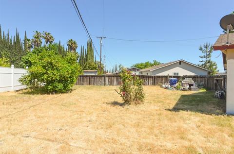 665 Diane Dr, Manteca, CA 95336 photo 23