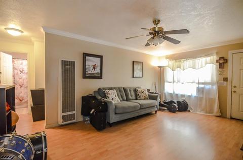 665 Diane Dr, Manteca, CA 95336 photo 3
