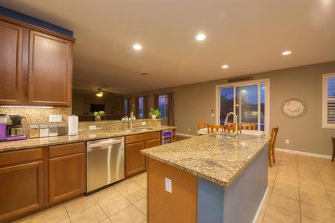 1218 Hyacinth Dr, Patterson, CA 95363 photo 4