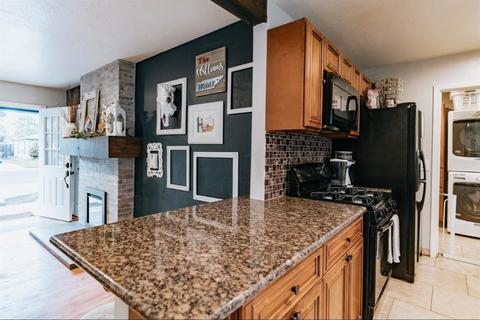1120 Allen Dr, Modesto, CA 95350 photo 10