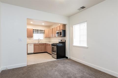 450 Ripona Ave, Ripon, CA 95366 photo 3