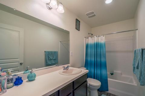 206 Solano St, Madera, CA 93638 photo 14