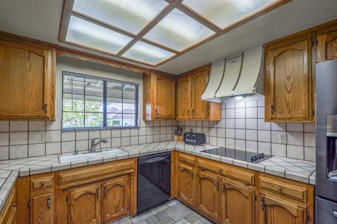 913 E Milgeo Ave, Ripon, CA 95366 photo 13