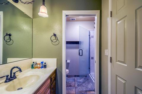 913 E Milgeo Ave, Ripon, CA 95366 photo 27