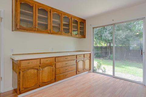 951 Pecan Pl, Davis, CA 95616 photo 13