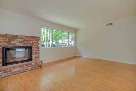 951 Pecan Pl, Davis, CA 95616 photo 4