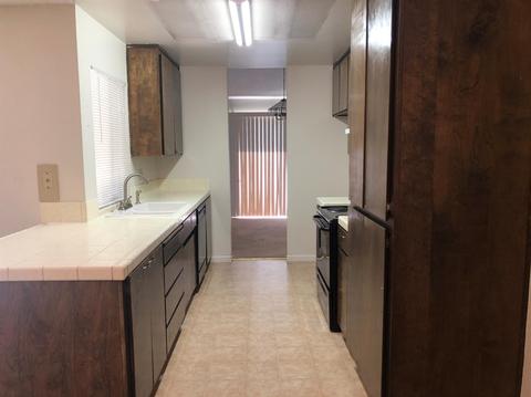 790 Cypress St, Manteca, CA 95336 photo 3