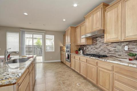 1074 Limestone Dr, Folsom, CA 95630 photo 16