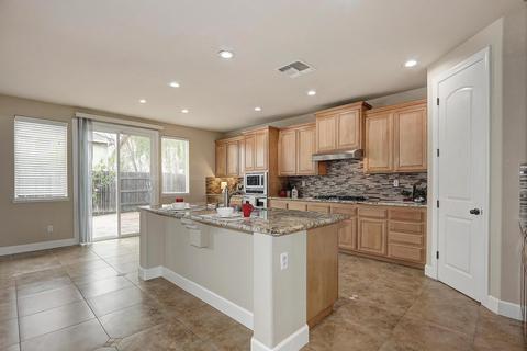 1074 Limestone Dr, Folsom, CA 95630 photo 13