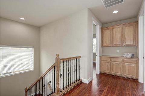 1074 Limestone Dr, Folsom, CA 95630 photo 18