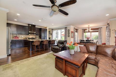 1352 Bugby Ln, Folsom, CA 95630 photo 6
