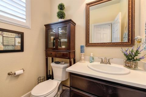 1352 Bugby Ln, Folsom, CA 95630 photo 14