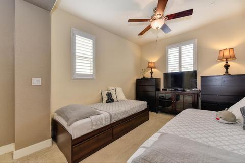 1352 Bugby Ln, Folsom, CA 95630 photo 16