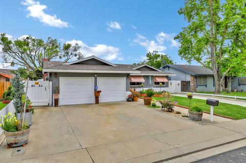 2012 Cardinal Dr, Ceres, CA 95307 photo 3