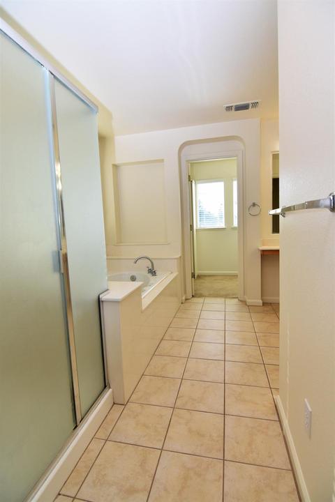2430 Trail Way, Turlock, CA 95382 photo 26