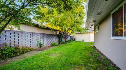 1101 W Pine St, Lodi, CA 95240 photo 43