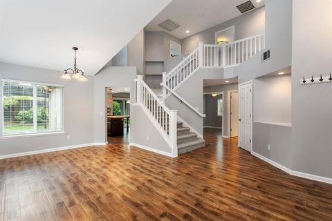 1408 Santander Ct, Davis, CA 95618 photo 2