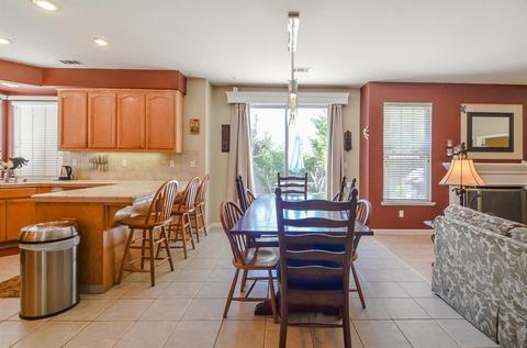 1079 Silver Brook Pl, Manteca, CA 95337 photo 9