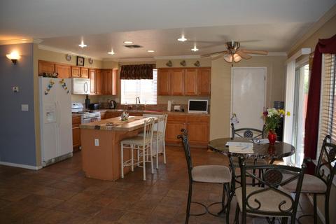 121 James Burke Ave, Patterson, CA 95363 photo 9