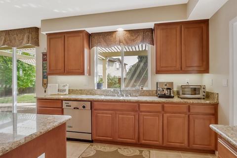 1342 Citadelle St, Tracy, CA 95304 photo 9