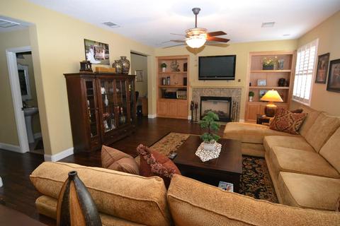 2700 Amir Dr, Modesto, CA 95355 photo 8
