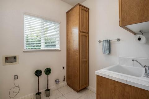 2610 Javan Ln, Carmichael, CA 95608 photo 16