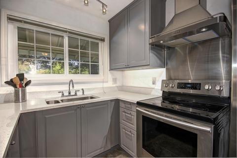 1321 Buckeye Ln, Davis, CA 95618 photo 14