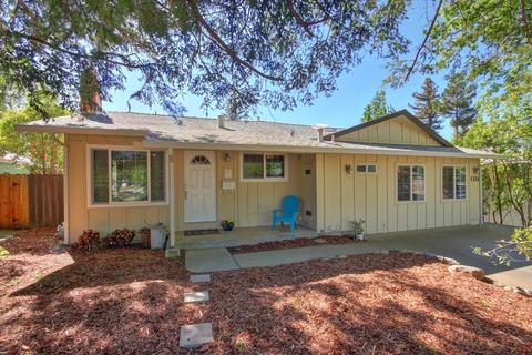 1321 Buckeye Ln, Davis, CA 95618 photo 3