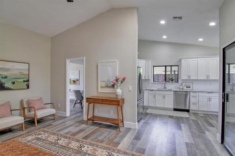 5969 Adana Cir, Carmichael, CA 95608 photo 18