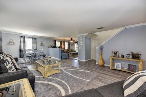 4339 Norwalk Cir, Mather, CA 95655 photo 6