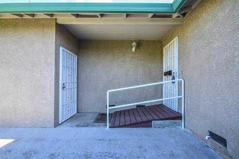 2208 Pacific Ave, Modesto, CA 95354 photo 3