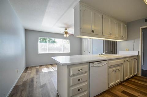 2208 Pacific Ave, Modesto, CA 95354 photo 11