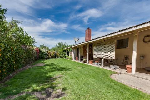 8331 Brady Rd, Oakdale, CA 95361 photo 3