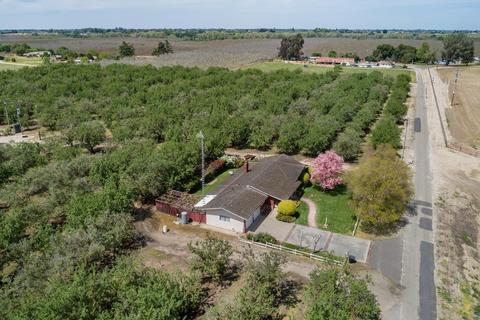8331 Brady Rd, Oakdale, CA 95361 photo 5