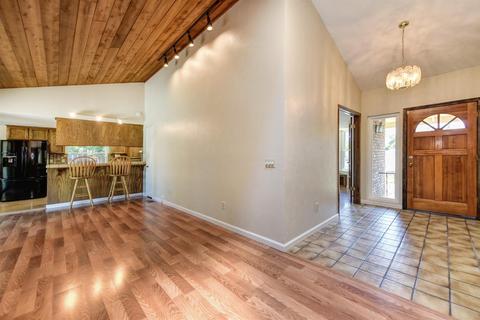 7245 Willowbank Way, Carmichael, CA 95608 photo 7