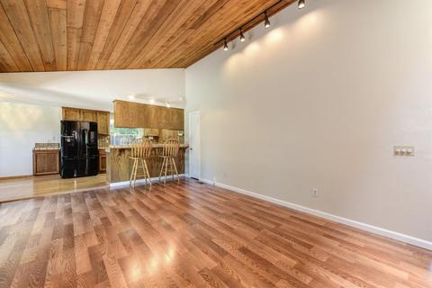 7245 Willowbank Way, Carmichael, CA 95608 photo 5