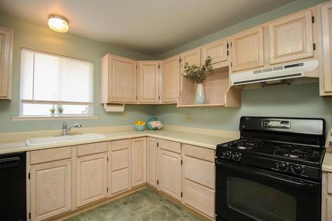 427 Russell, Winters, CA 95694 photo 11