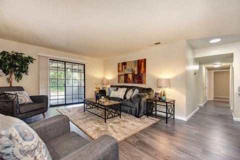 5866 Sharps Cir, Carmichael, CA 95608 photo 6