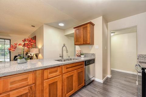 5866 Sharps Cir, Carmichael, CA 95608 photo 13