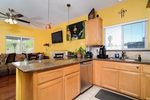 5529 North Ave, Carmichael, CA 95608 photo 12