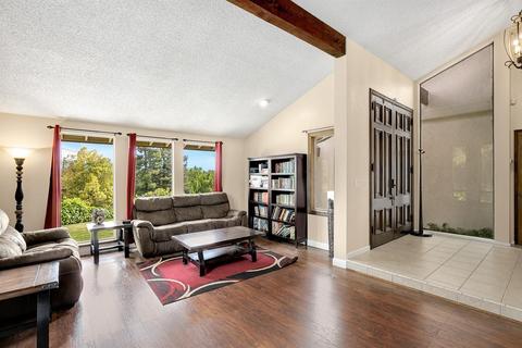 8570 Elm Ave, Orangevale, CA 95662 photo 11